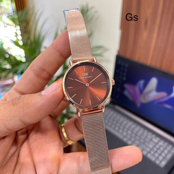 First Copy Daniel Wellington (DW) Classy Brown Dial Ladies Watch