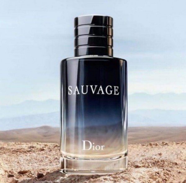 First Copy Dior Sauvage Perfume 100ML For Men With Original Box and Original Bottle Same As Shown in Image