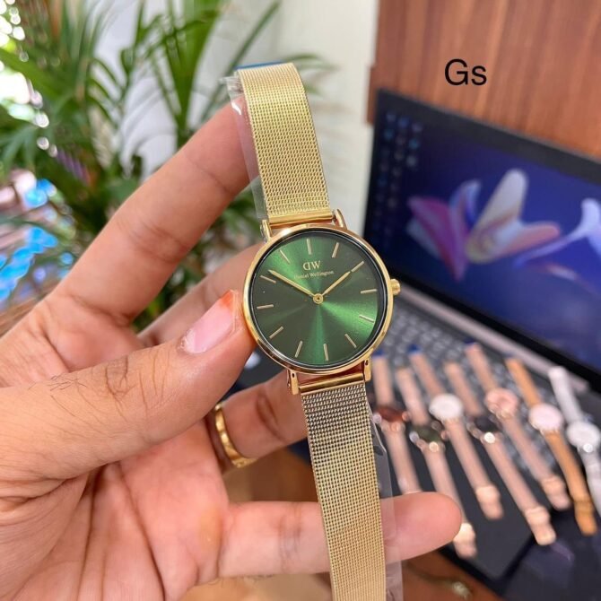 First Copy Daniel Wellington (DW) Green Dial Ladies Watch
