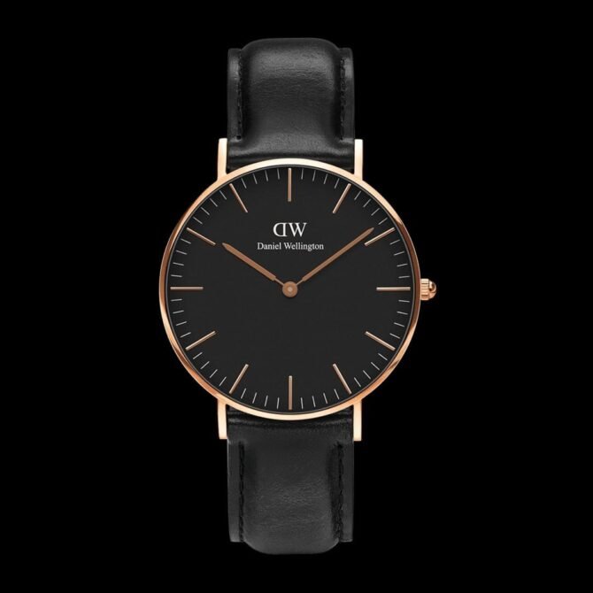 First Copy Daniel Wellington (DW) Classy Men’s Rose Gold Black Leather Strap Watch