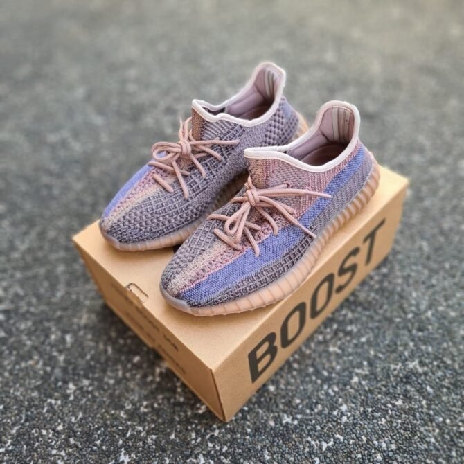 First Copy Adidas Yeezy Boost Classy 350 V2 Fade Semi UA Quality Shoes For Mens