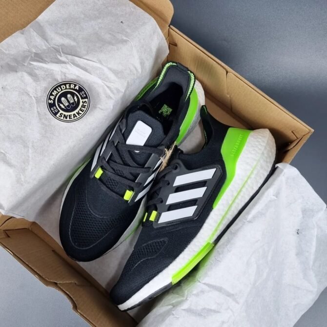 First Copy Adidas Ultraboost 22 Running Shoes