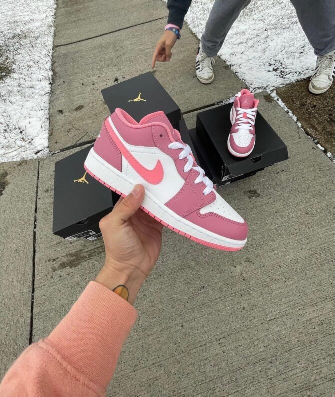 First Copy Nike Vista Lite Shoes For Girls