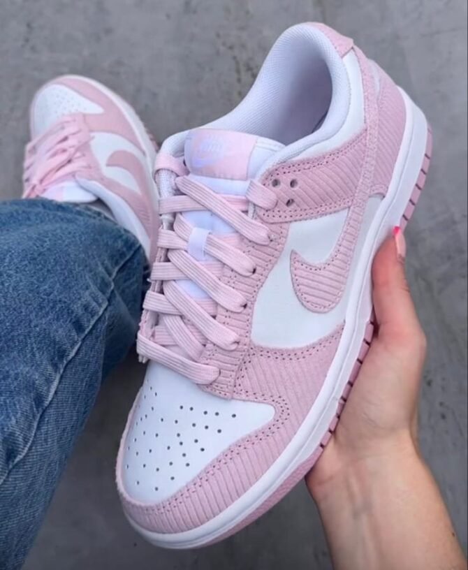 First Copy Nike Dunk Low Pink Corduroy Women’s Shoes