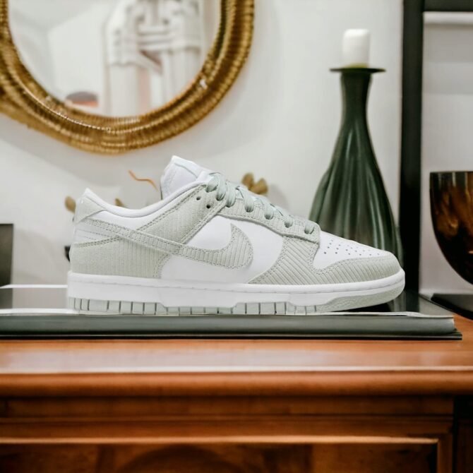 First Copy Nike Dunk Low Pink Corduroy Women’s Shoes
