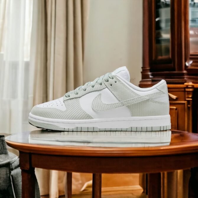 First Copy Nike Dunk Low Pink Corduroy Women’s Shoes