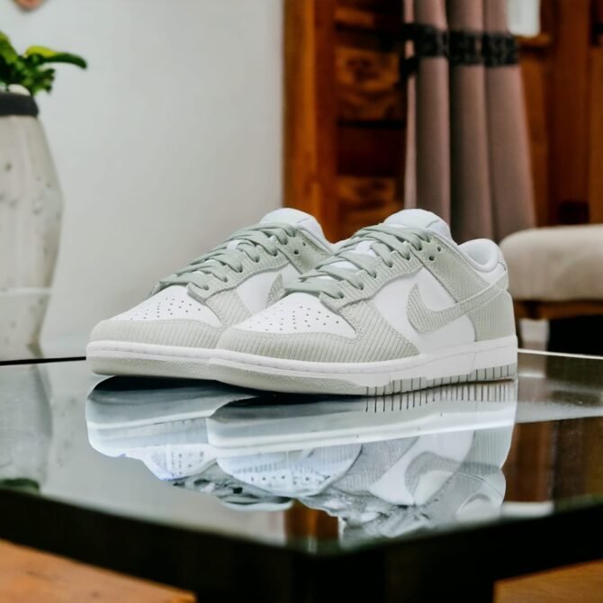 First Copy Nike Dunk Low Pink Corduroy Women’s Shoes