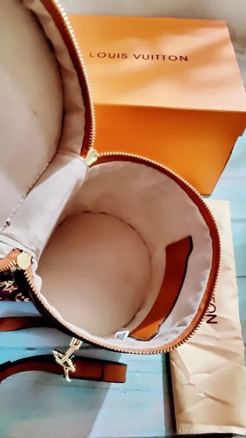 Louis Vuitton LV Cannes Handbag Premium Edition (Bag)