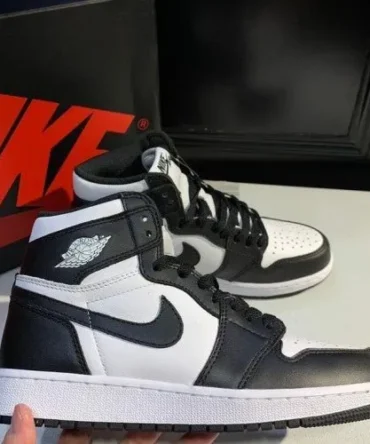 Air Jordan Retro 1 Black white semi UA quality