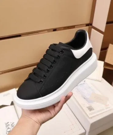 Alexander Mcqueen Black Premium Sneakers Semi Ua Shoes