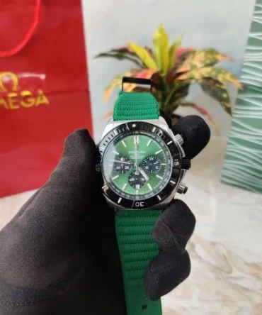 Breitling Chronomat Chronograph Green (Watches)