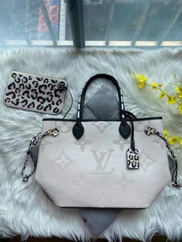 Louis Vuitton LV Neverfull White Tote Bag With LV Dust Bag