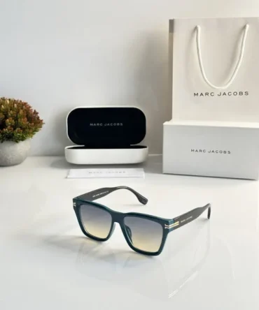 Marc Jacobs 1002 Green