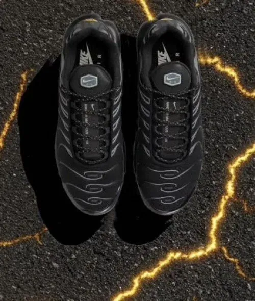 Nike AirMax Plus Black Gum Shoes