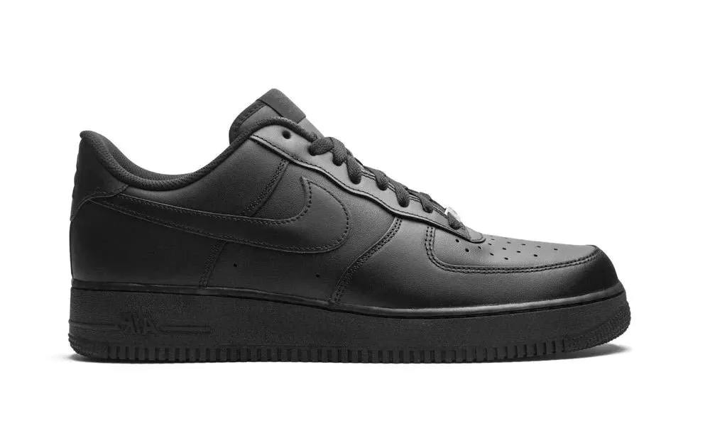 Nike Air Force 1 07 Triple Black Shoes