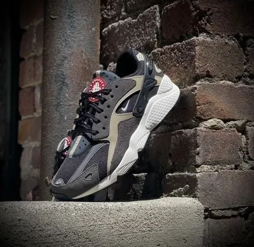 Nike Air Huarache Runner Brown Shoes