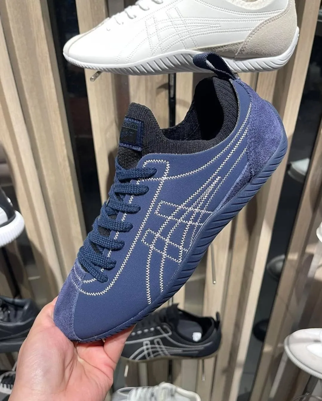 Onitsuka Tiger Sclaw Navy Blue – Shoes (Sclaw Navy Blue)
