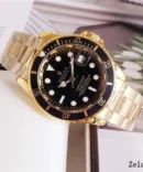 Rolex Oyster Perpetual Submariner (Signature) Watch