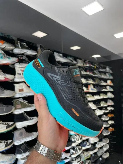 Skechers Go Run Max Road 6 Running Shoes (Style 1)