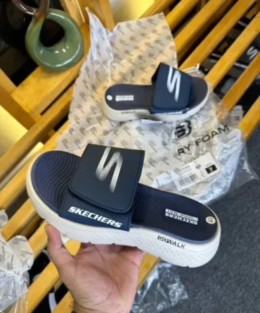 Skechers Slide Navy