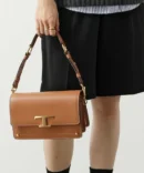 Tods T Timeless Shoulder Bag With OG Box & Dust Bag (Brown 660) Classic Bag