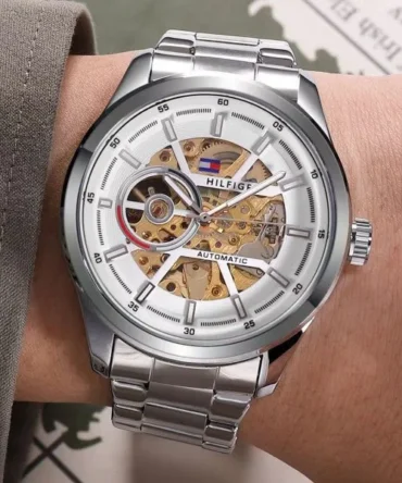 Tommy Hilfiger Automatic Watch (Bold)