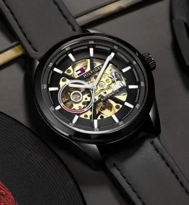 Tommy Hilfiger Automatic Watch (Classic)