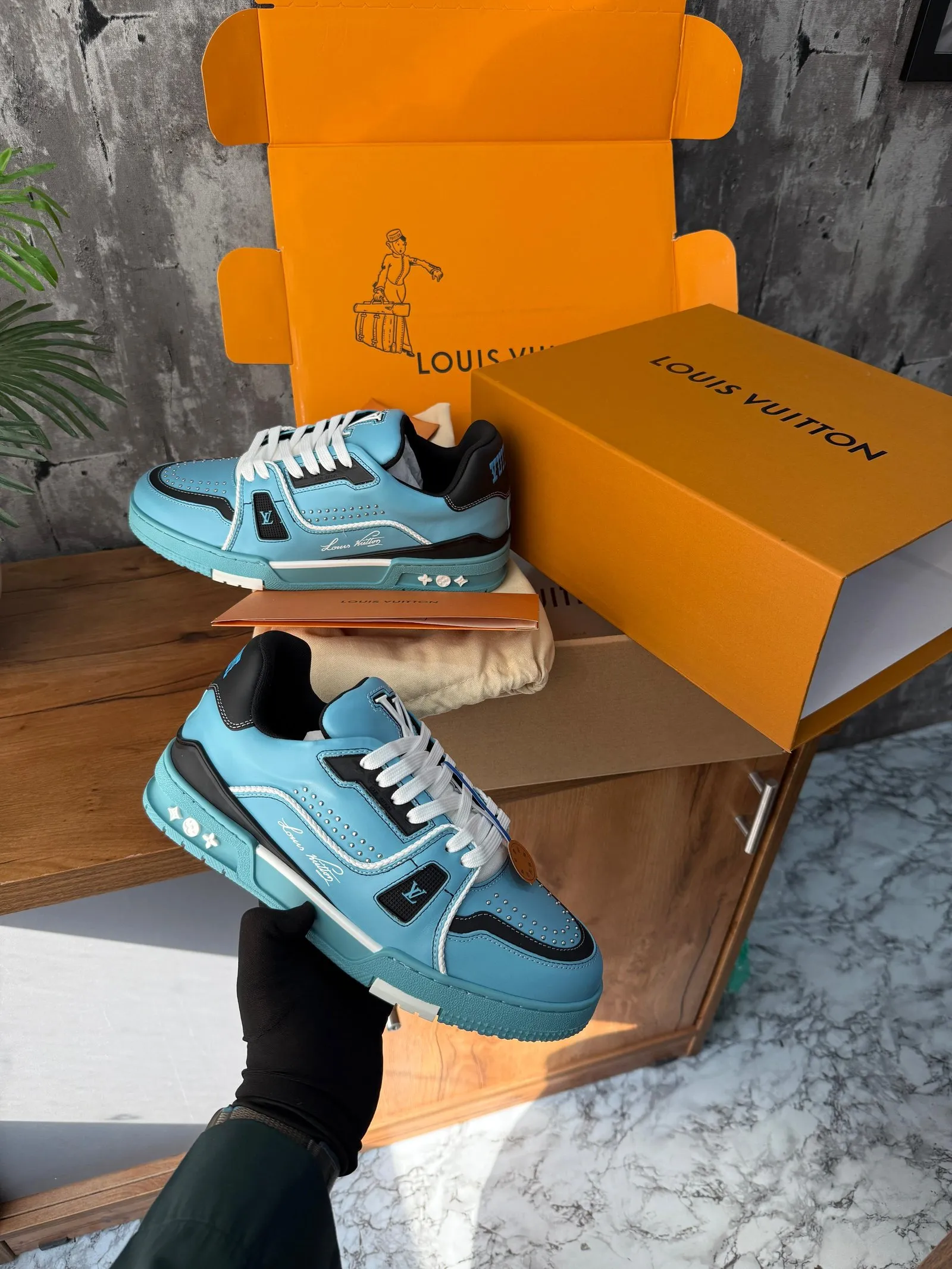 Virgil Abloh Iconic LV Trainer Sneaker Blue With Double Box Made In Italy
