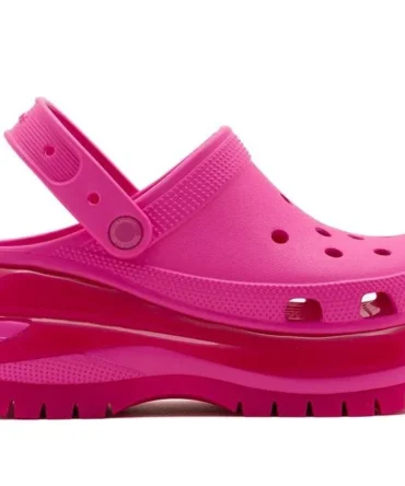 WMNS Crocs Classic Mega Crush Clog Juice