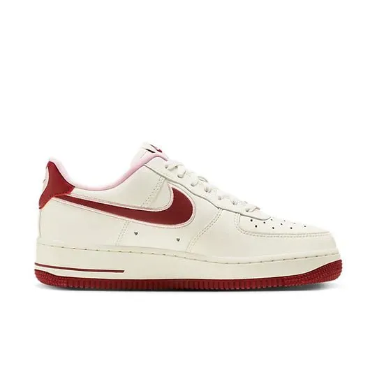 WMNS Nike Air Force 1 Valentine?s Day 2023