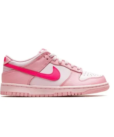 WMNS Nike Dunk Low Triple Pink