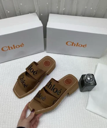 WMN Chlo?Premium Woody Slides in Brown whit og box