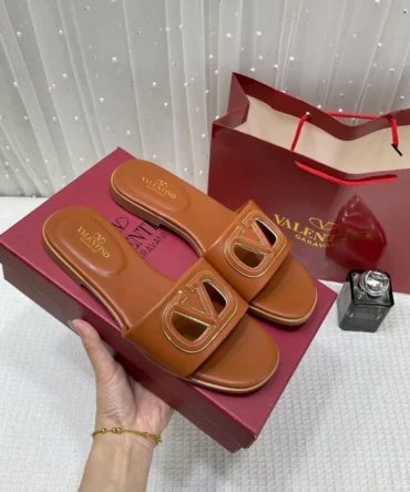 WMN Valentino Premium V-Logo Signature Slides Brown